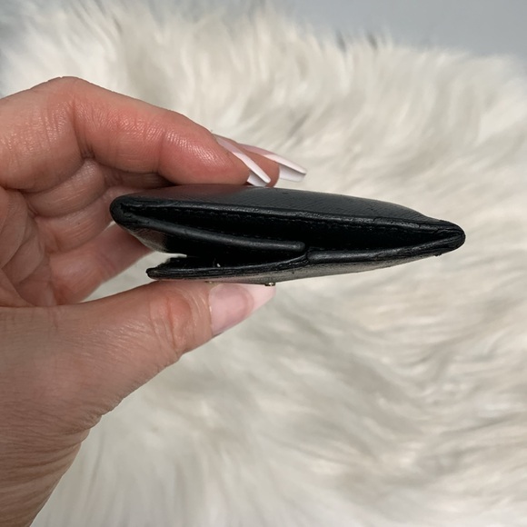 Authentic Prada vintage black leather coin pouch - Picture 5 of 17